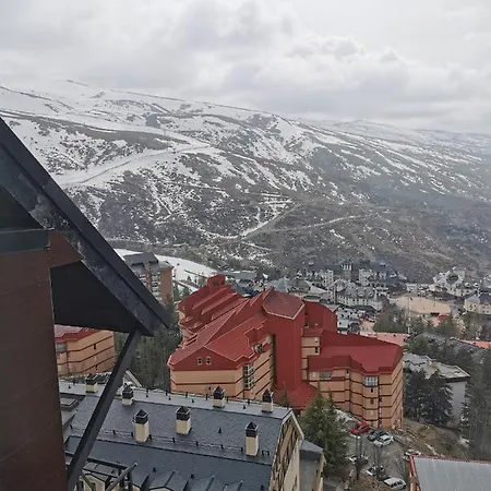 Apartamento Proximo A Pistas Y Plaza Central, Vistas Increibles Sierra Nevada