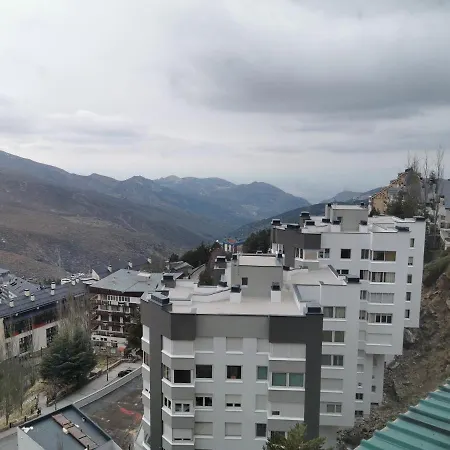 Apartamento Proximo A Pistas Y Plaza Central, Vistas Increibles Sierra Nevada